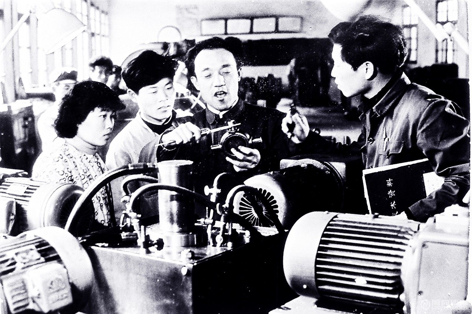 15501069518199760arE.jpg 15501069518199760arE.jpg